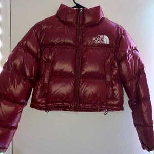 NWOT The North Face Sz XS Cropped Red Nuptse